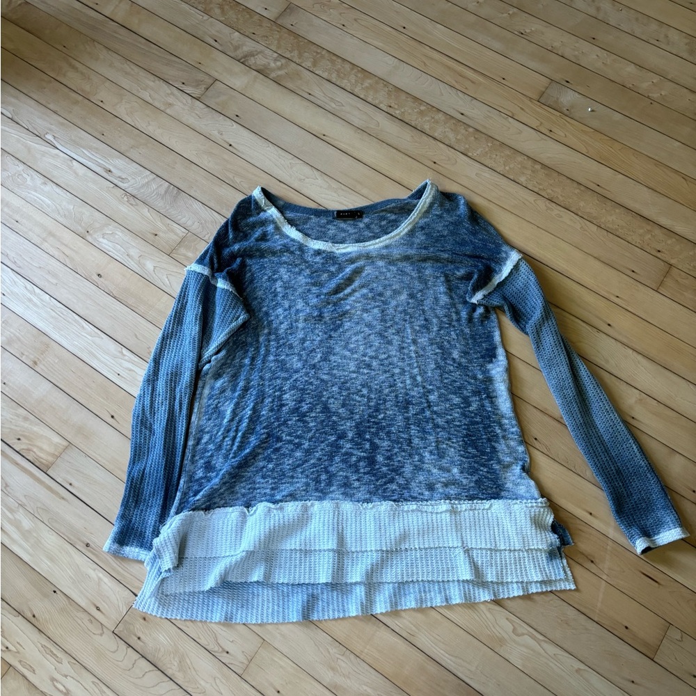 Casual long sleeve